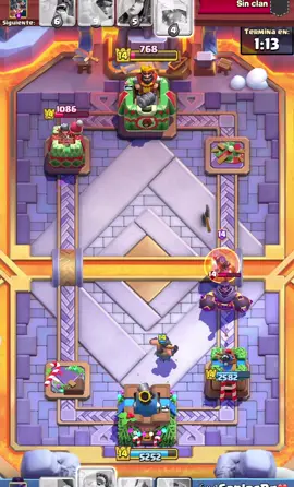 El verdugo le importó vrg  hasta el rival se sacó de onda #clashroyale #verdugoclashroyale #fyp #clash 