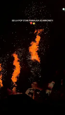 LA POP STAAAAR❤️‍🔥👑👑 #annalisa #concerts #iosono #viralvideos #perte @greyss✨ @ANNALISA 