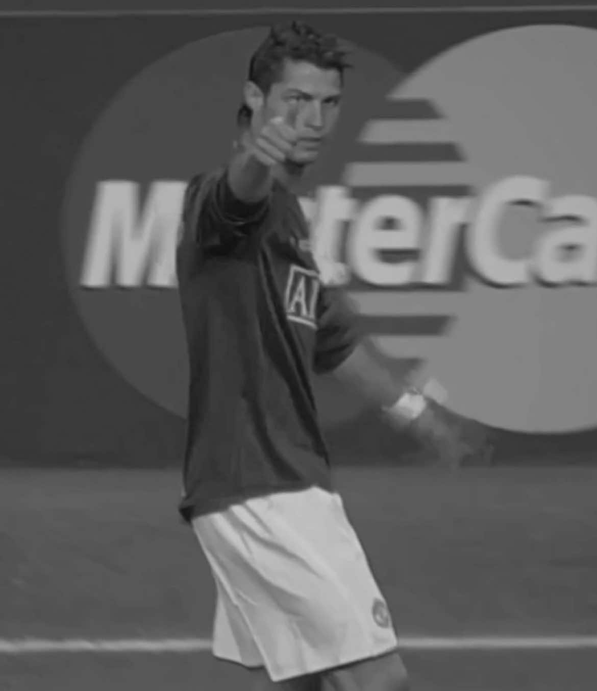 إني هوية ممنون😔#كريستيانو#fyp 