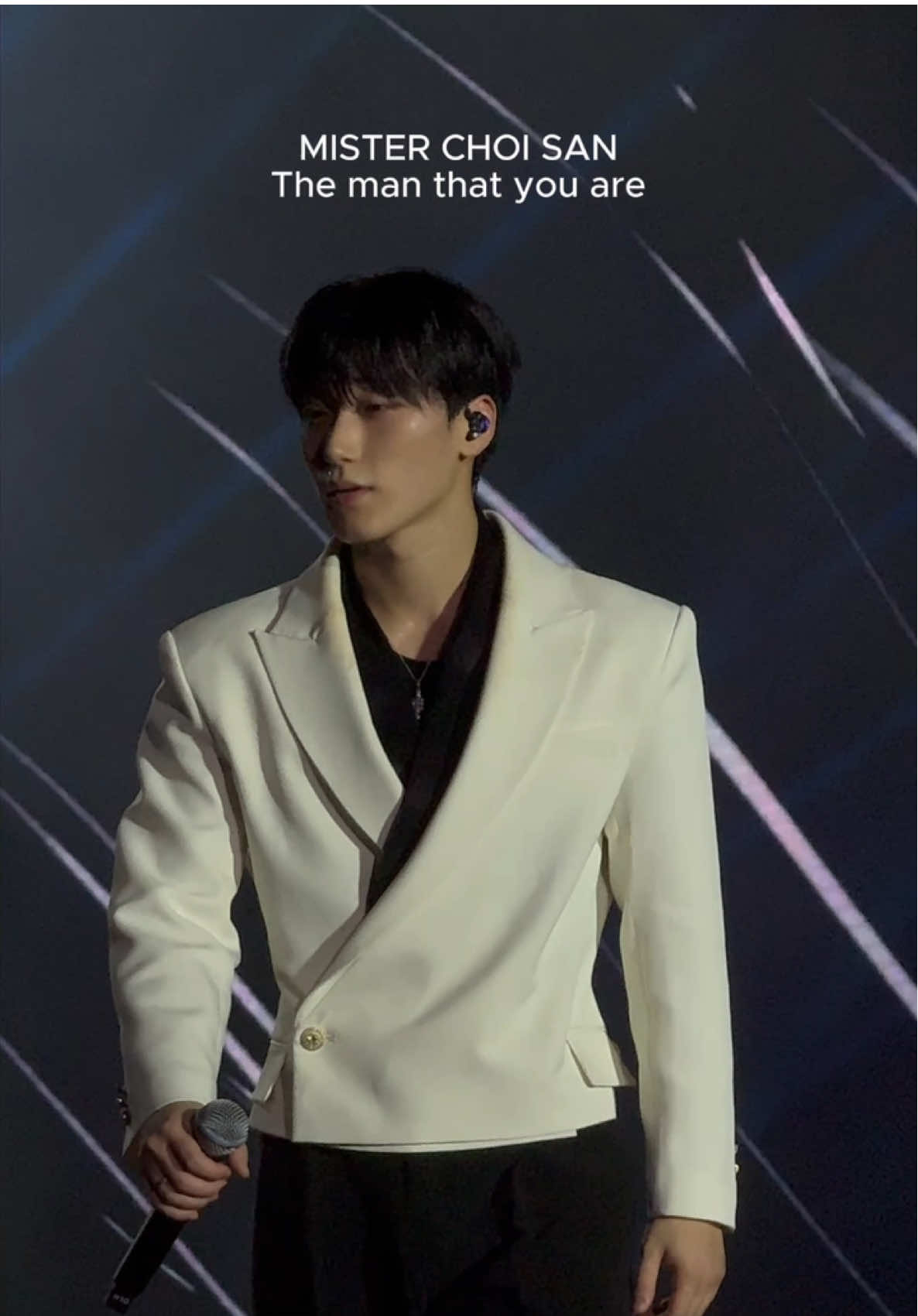 Mann oh mannn 🥰 @Dream Concert @ATEEZ_Official  #DreamConcert #2025 #AbuDhabi #Ateez #Atiny