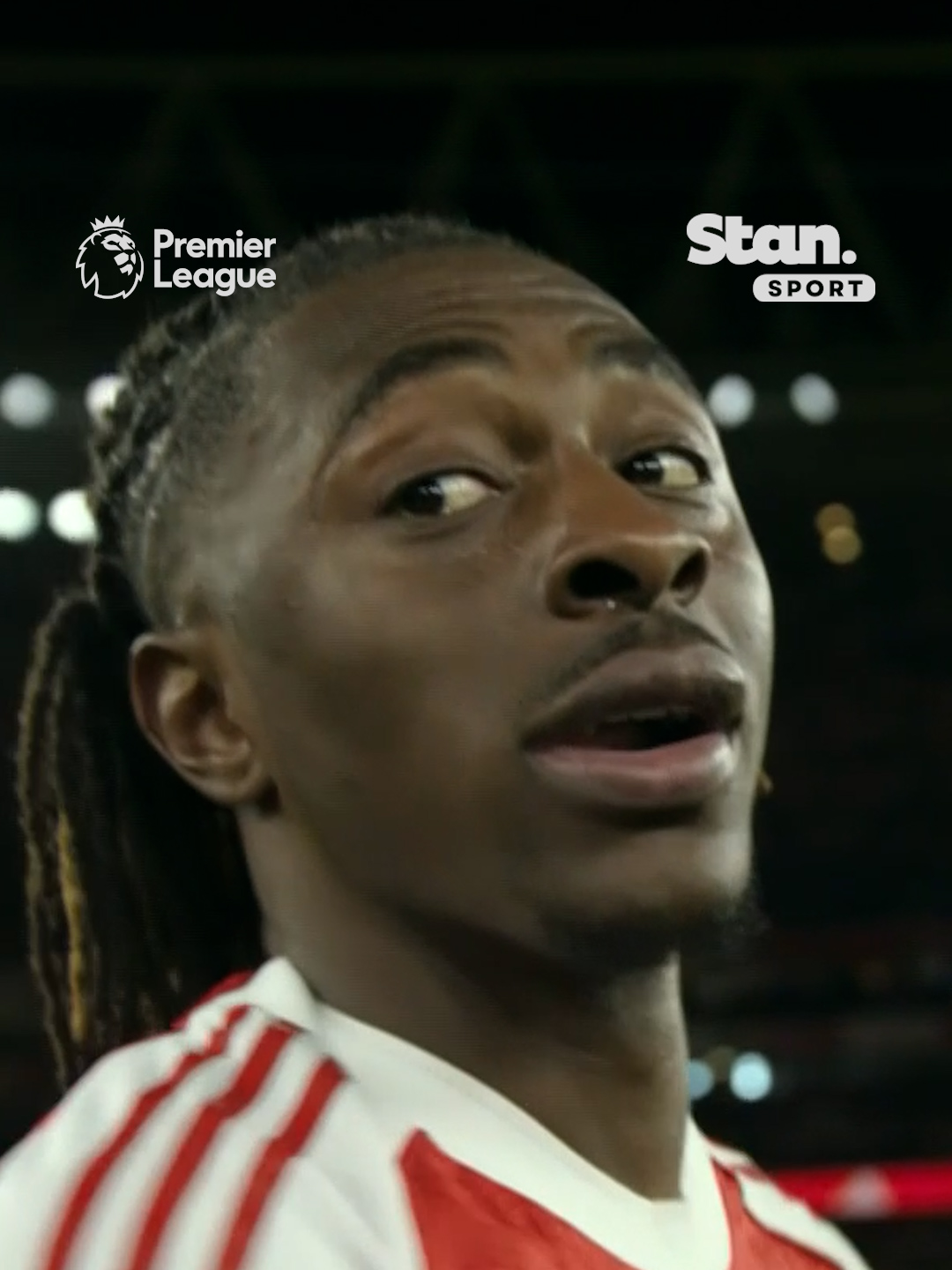 ‘Is destiny tapping Arsenal on the shoulder?’ 👀🏆 It’s a MASSIVE North London derby win for the Gunners and just listen to the sound ringing around the Emirates. ↳ Premier League. Live & On Demand with 4K on Football’s New Home, Stan Sport. Stream now. #StanSportAU #PremierLeague #Arsenal