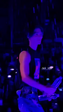 ดูคอนเสิร์ตแบมแบม..ได้ เจอแบมแบม..และได้เจอพี่เจฟ น่ารักมากมาย 🪐 @jeffsatur  #BamBamHomeTowerConcertDay2  #jeffsatur #BamBam #เจฟซาเตอร์ 