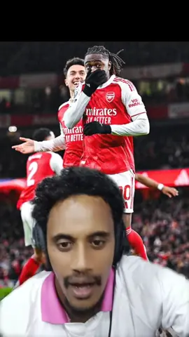 Arsenal Slaughters The Chicken.