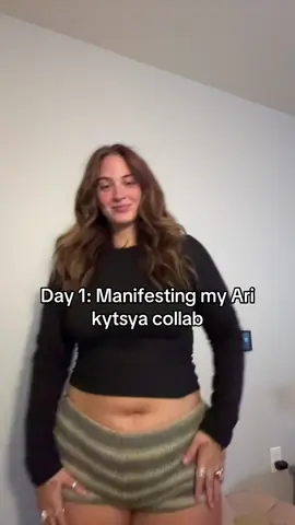 Okay but how killer would it be to collab with her?! 😭❤️ @Ari Kytsya 