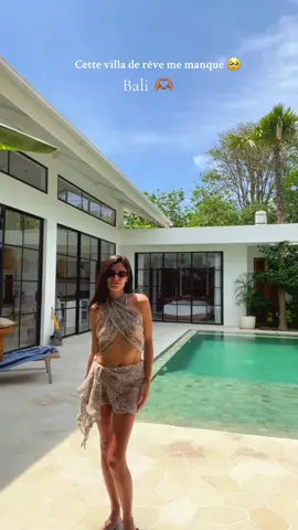 Et mes outfits aussi me manquent ☀️#bali #fyp #balilife #uluwatu #uluwatubali 