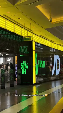 top picks of Black Friday 2025 spotted in-store🤯 #JDSports #JD #Nike #adidas #BlackFriday #BlackFriday2025 #FYP 