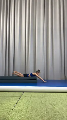 Короткая история одного рондата и двух учениц 🙂🥲 #акробатика#гимнастика#спорт#тренировка#рек 