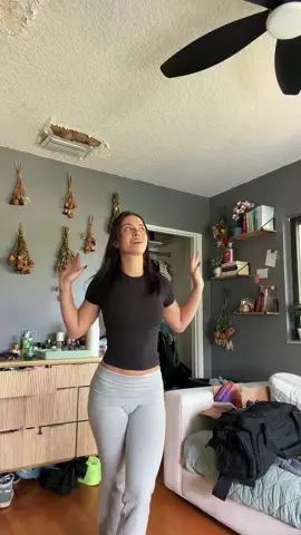 My bf loves these leggings on me