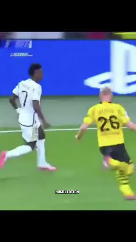 Skills humiliating in#football #backupsoccerxix #fypシ #foryou #trending 