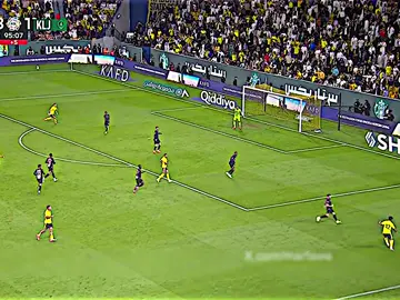 هدف عالمييي من رونالدو 🔥🔥🔥 #هلا_مدريد_دائما_وابدا👑❤ #تيم_أيكونز #ريال_مدريد #هـيـم_كـريـس🍋😏 #foryoupage 