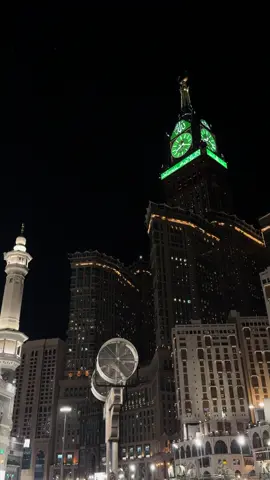 أتيناك بما تبقى منّا فلا تردنا لا نحنُ ولا قلوبنا يالله #مكة 