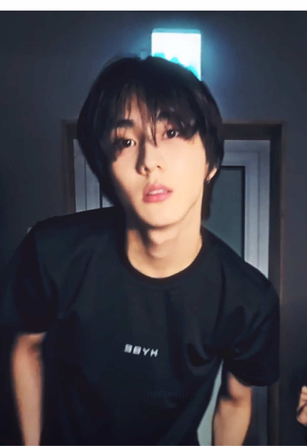 HIDE THE SCISSORS FROM THE STYLISH NIM!!!! #jungwon #enhypen #fyp 