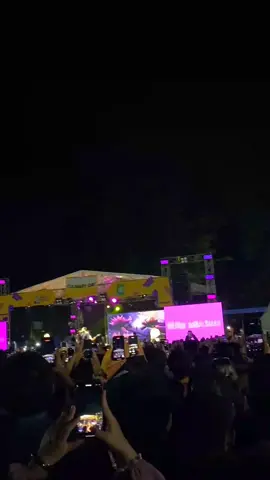 🥀#fypシ゚viral #galaubrutal #konser #nadhifbasalamah #bergemasampaiselamanya 