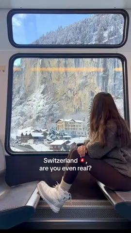 First time in the Swiss alps 🇨🇭🗻🚠⛰️ How is this real? 🤯 #swissalps #switzerland  
