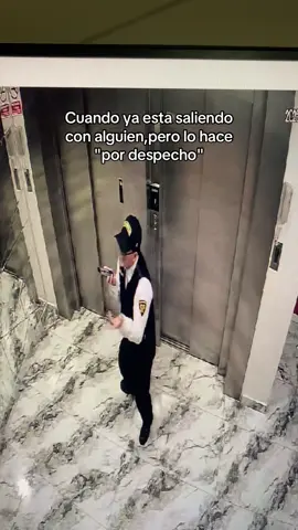 Pero  me Amas a mí🤭👮🏻‍♀️ #viralvideos #musica #arcangel #seguridad #trend 