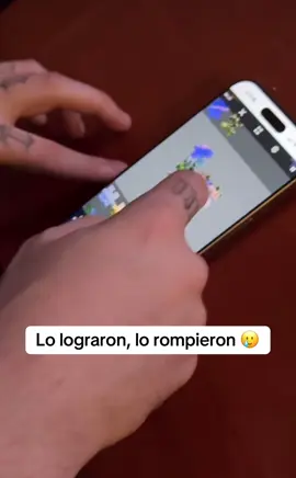 JKSJSKAJ se descargaba un rompecabezas . . . #fyp #paratii #streamer #santutu #squidcraft 