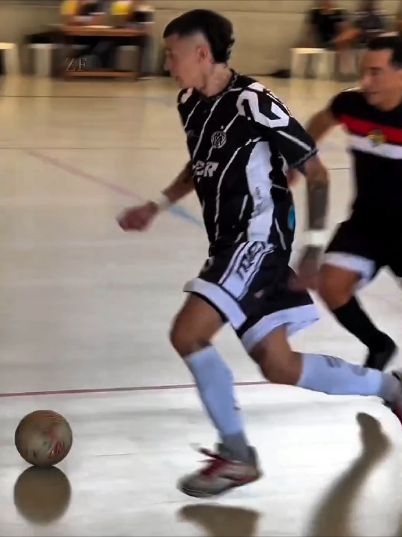 DRIBLES MÁGICOS NO FUTSAL 🔥🔥 #futsal #skills #fy 