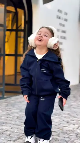 الحب جاني جاني 💋🥺🧸 @tul8te #foryoupage #foryou #ArabTikTok #fyp #explore 