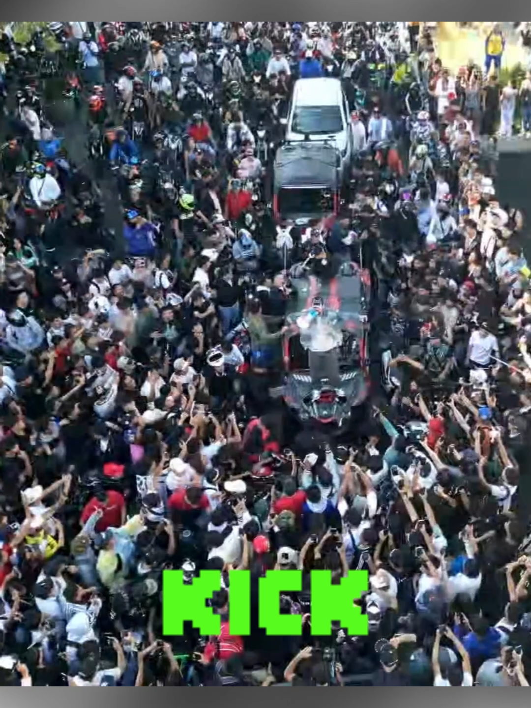 A USTEDES #Adrianozendejas #paratii #fypツ