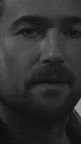 رۆژێک دێت زۆر بیرم ئەکەی زۆر پێویستت بەوە ئەبێ لەت بم بەس ئەو کاتە نەتۆ ئەتوانی بێ بۆ لام نە منیش ئەتوانم قسەت لەگەڵ بکەم 