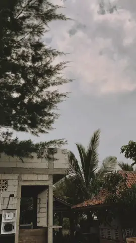 celana cutbray yang ku pake ada di kranjang kuning kak. #xyzabc  #katakatamotivasi  #katakatabijak #sadstory  #sad 