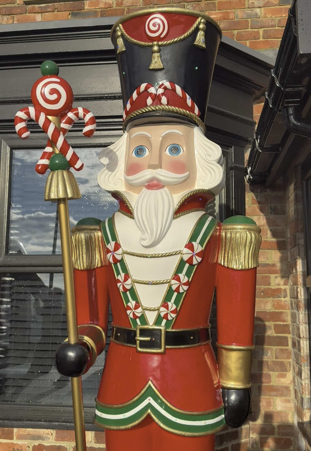 How gorgeous are our eight foot nutcrackers!! This gorgeous pair need names, comments your ideas! #nutcrackers #christmasnutcracker #christmasdoor #christmasentrance #christmashouse #nutcrackersoldier #christmassoldier #tcl #tclchristmas #christmasdecor #christmas #christmastime #sunderland 