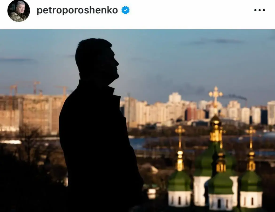 Petro Oleksiiovych Poroshenko[a] (born 26 September 1965) is a Ukrainian politician who served as the fifth president of Ukraine from 2014 to 2019. He served as the Minister of Foreign Affairs from 2009 to 2010, and as the Minister of Trade and Economic Development in 2012. From 2007 until 2012, he headed the Council of Ukraine's National Bank. He was elected president in 2014. #fyp #roshen #ukraine 