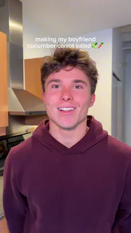 Not sure why everything was frozen but 🕺🏻 #mlm #cucumbersalad #healthysnack #boyfriendgoals #cooking 