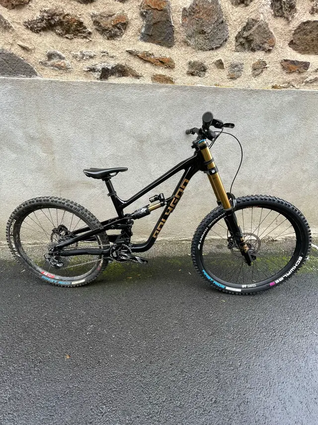 ⚠️À vendre Polygon⚠️ Collosus DH9 à vendre