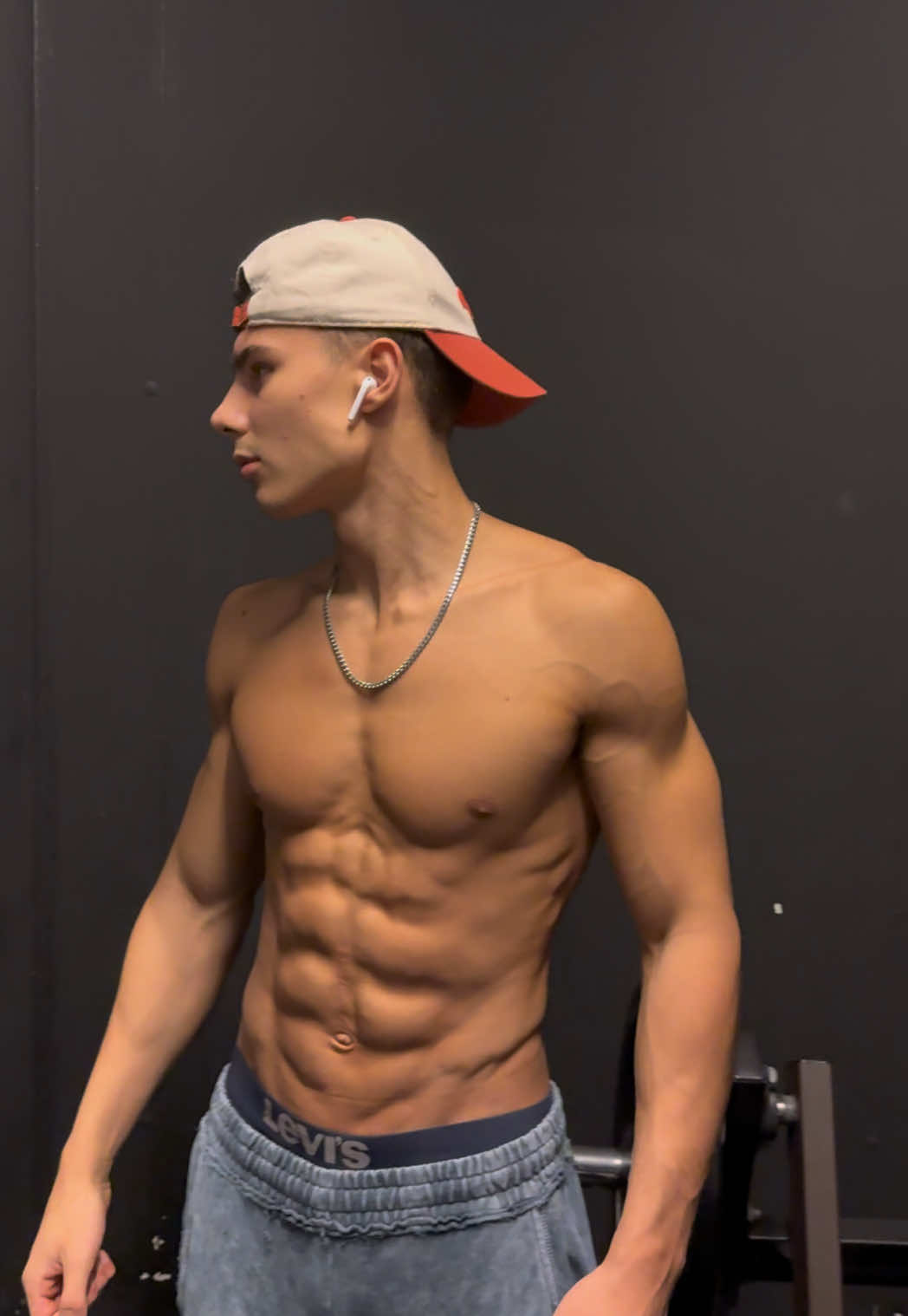 #fitnessmotivation #GymTok #back #abs #fyy 