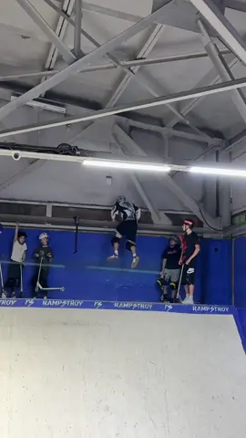 как думаете какая там высота #rekfypシ #подпишись🥺 #tricking 