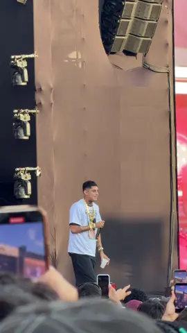 meno tody 😍 - 22/11 @menotodymenotop_  AGORA O HEXA VEM #cena2k #menotody #menot #rj #neoquimicaarena 