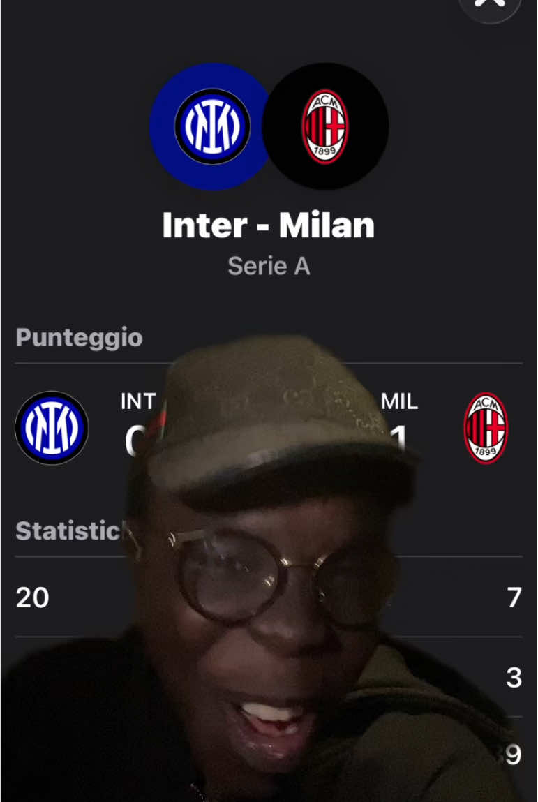 Milano è rossoneraaaaa 