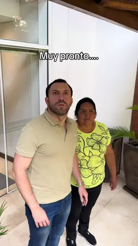 Ya llega…. @Doña Luisa #fyp #mamadondeestanlosjuguetes 