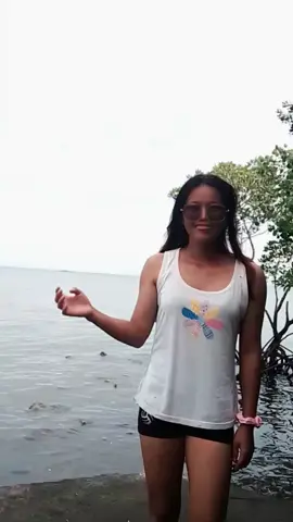 Beach 🏖️🌊#foryoupage #fypt😻 