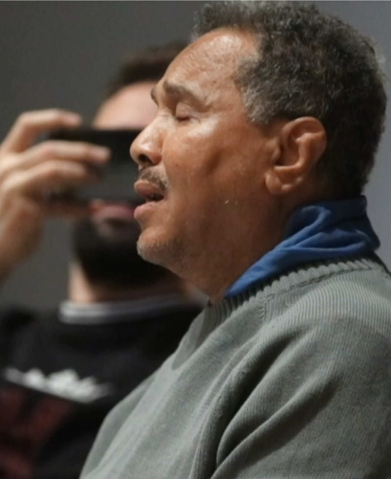 طرب 🎼⏳.. #بعدستي #محمد_عبده #فنان_العرب ‏#اكسبلور #اكسبلورر 