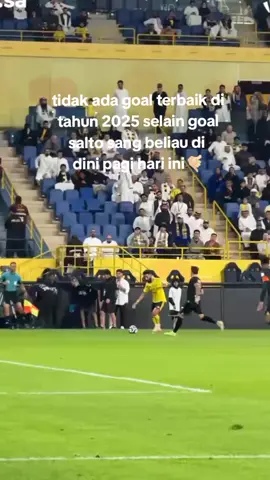 dia kembali melakukan nya #ronaldo #goal #today 