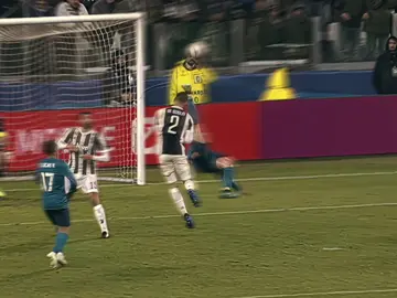 Ronaldo’s bicycle kick goal today. // it brought flashbacks 🥹💔😔 we miss you bicho comeback / #cristianoronaldo #xyzbca #viral #fyp #edits 