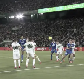 اهلا بكم في دوري بيريز🤣👋🏻!! #fyp #foryou #foryoupage #برشلونة #ريال_مدريد 