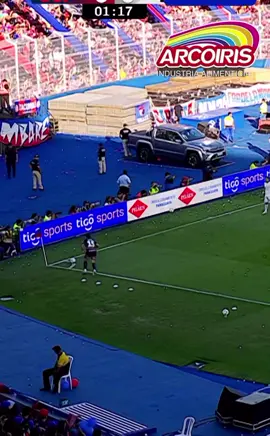 🔴🔵 GOOL DE VESTUARIO  Victor Gustavo Velázquez con un cabezazo abrió el marcador en la Nueva Olla  #ccp #cerroporteño #azulgrana🔵🔴 #futbolparaguayo #lanuevaolla 