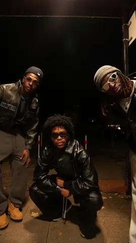 I hope y’all enjoyed the weekend @Iphe._a @Timi Jacket from @aelfriceden_official check out their big sale! Discount code: (ashlekyk25) for 25% off 😏 #ashleykeno17 #vibes #dance 