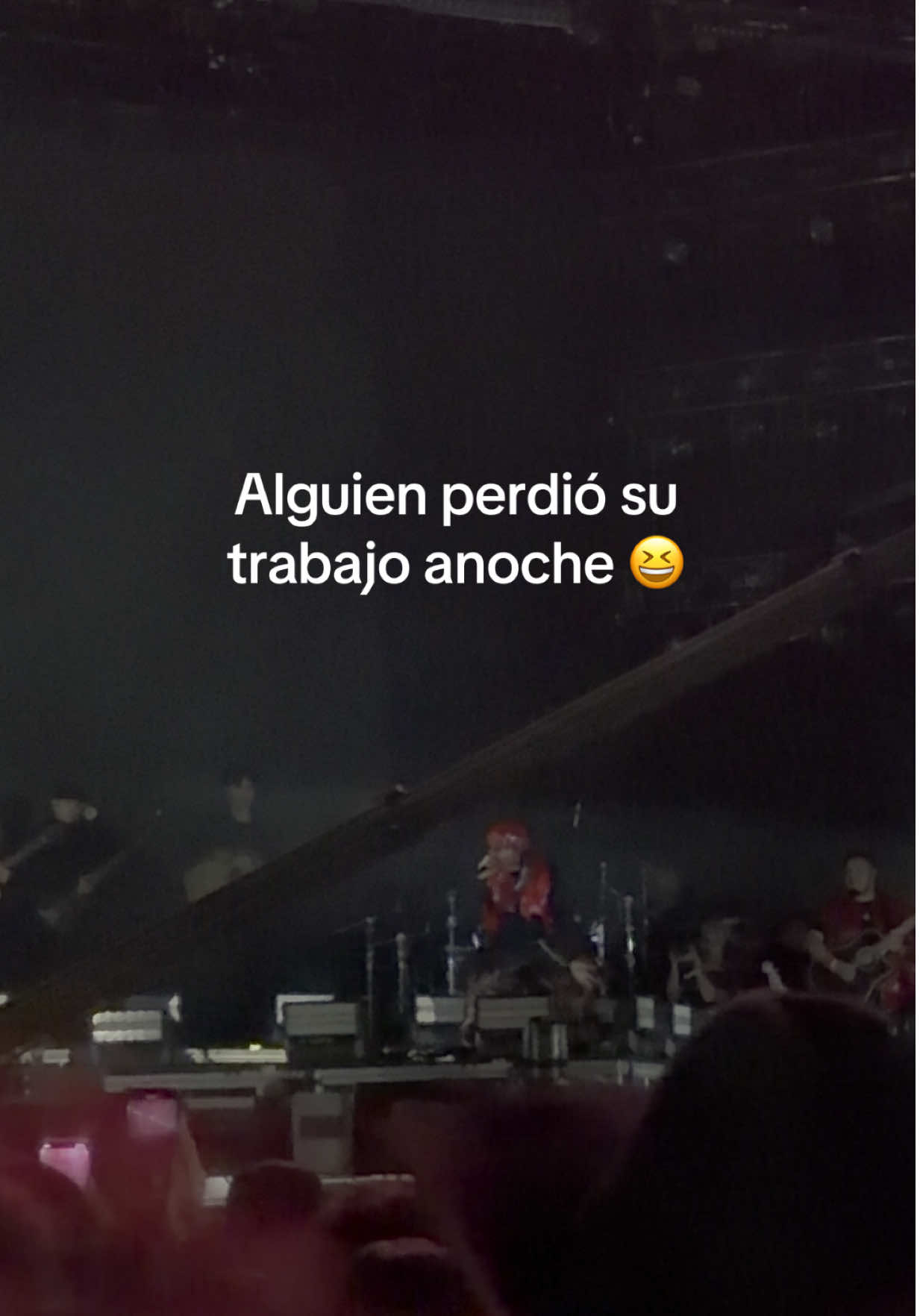 Seguramente lo mandó Peso Pluma jaja #dontfallinlove #dontfallinlovefest #fuerzaregida #jop 