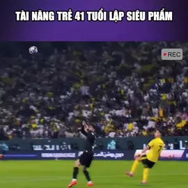 Không còn từ gì để miêu tả GOAT nữa rồi☠️☠️☠️ #cr7 #cr7goat🐐 #cristianoronaldo #alnassr #goat 