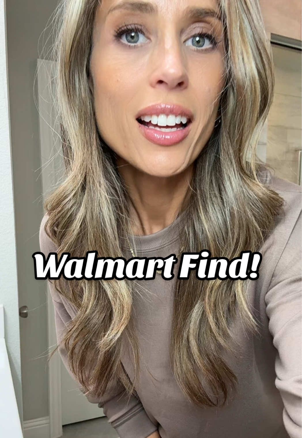 I love a good @Walmart find! Sharing because I’m not gate keeping. This is the perfect travel outfit. #womenover40 #MomsofTikTok #fashionover40 #OOTD #traveloutfit 