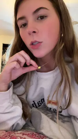 the most perfect necklace 🤍 @Turandoss-Jewelry  #initialnecklace #goldjewelry #necklace #blackfridaydeals #turandossjewelry 