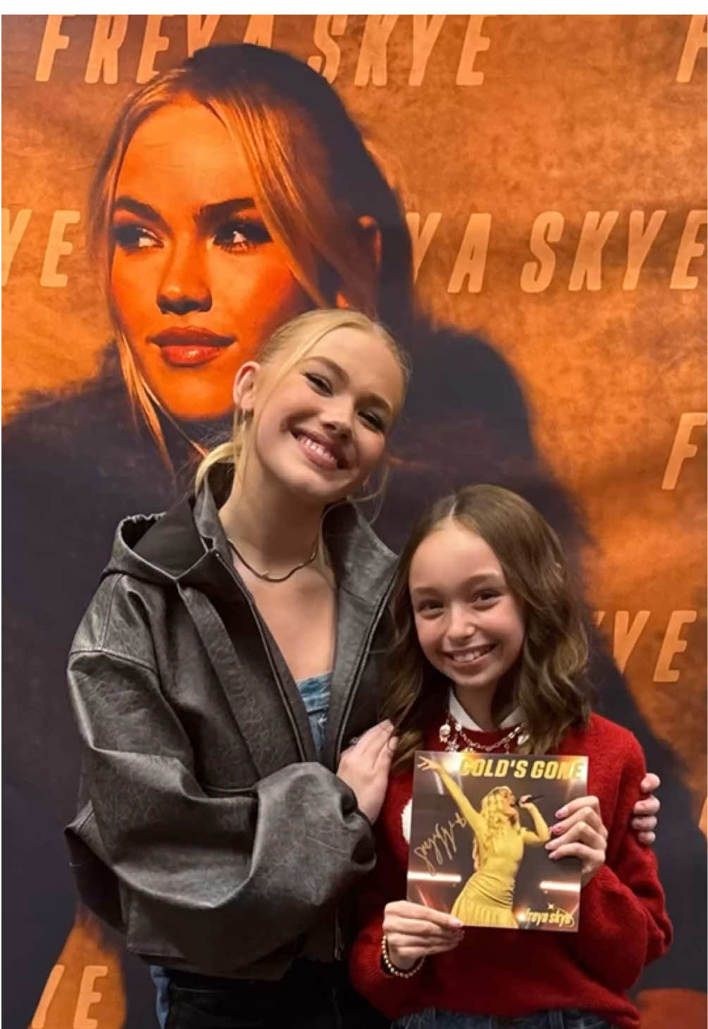 Meet & Greet With @Freya Skye @The Grove #fyp #goldsgone #freyaskye #foryoupage #thegrove @Hollywood Records @Disney+ @disneyzombies @Disney Channel 