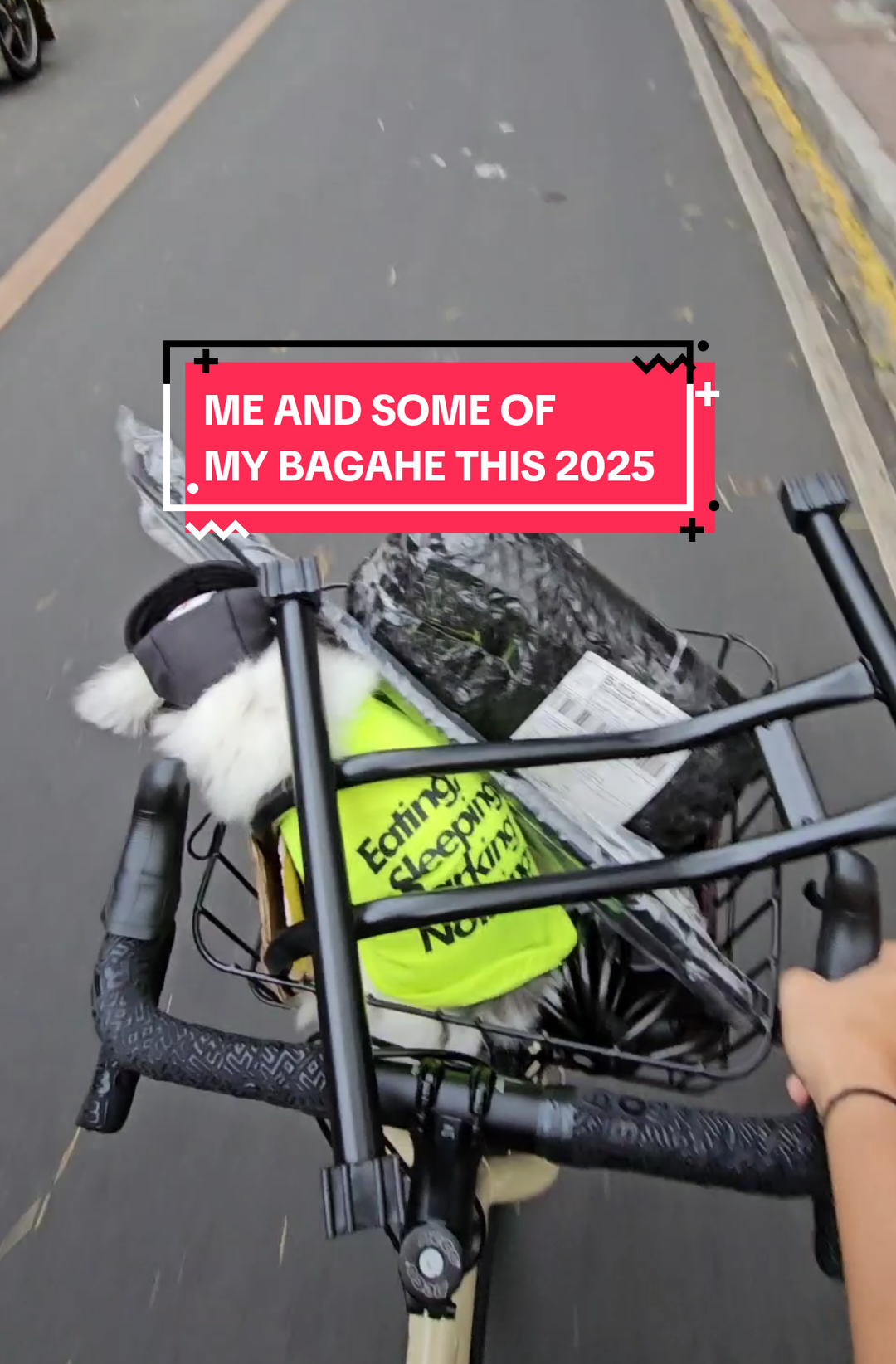Me and some of my bagahe 2025. Hindi na biro itong mga bitbit ko lately ah. Parang gusto ko sumuka ng dilaw na may konting bubbles para nakakakaba. 😋😜🤣 #dogsoftiktok  #bikeadventure  #cyclinglife  #manilacommuter  #dogbikebasket 