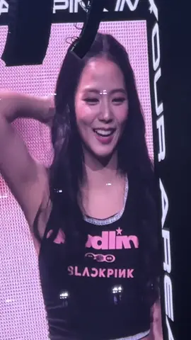 Lord grabe ang ganda nyaaaaaaa @JISOO  #blackpink #blackpinkinyourarea #deadlineworldtour #bulacanday2 #kpop 