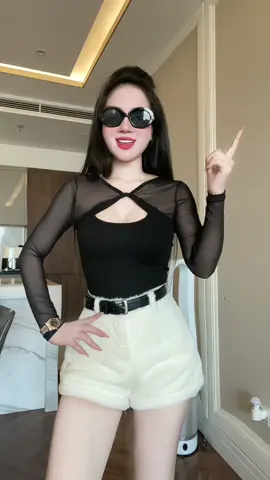 Quần Sooc Lông Thỏ Kèm Đai 2 L