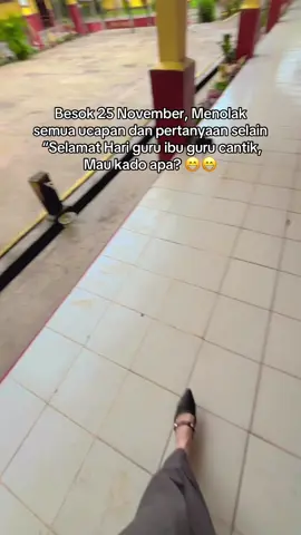 Selamat Hari guru untuk para guru hebat disana😇🥳🥳 #guru #gurumuda #gurutiktok #hariguru25november #fyppppppppppppppppppppppp 